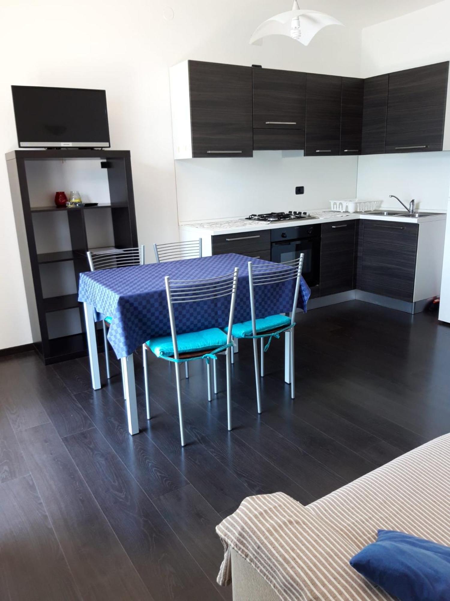 Residence Leggeri Apartments Domaso Luaran gambar